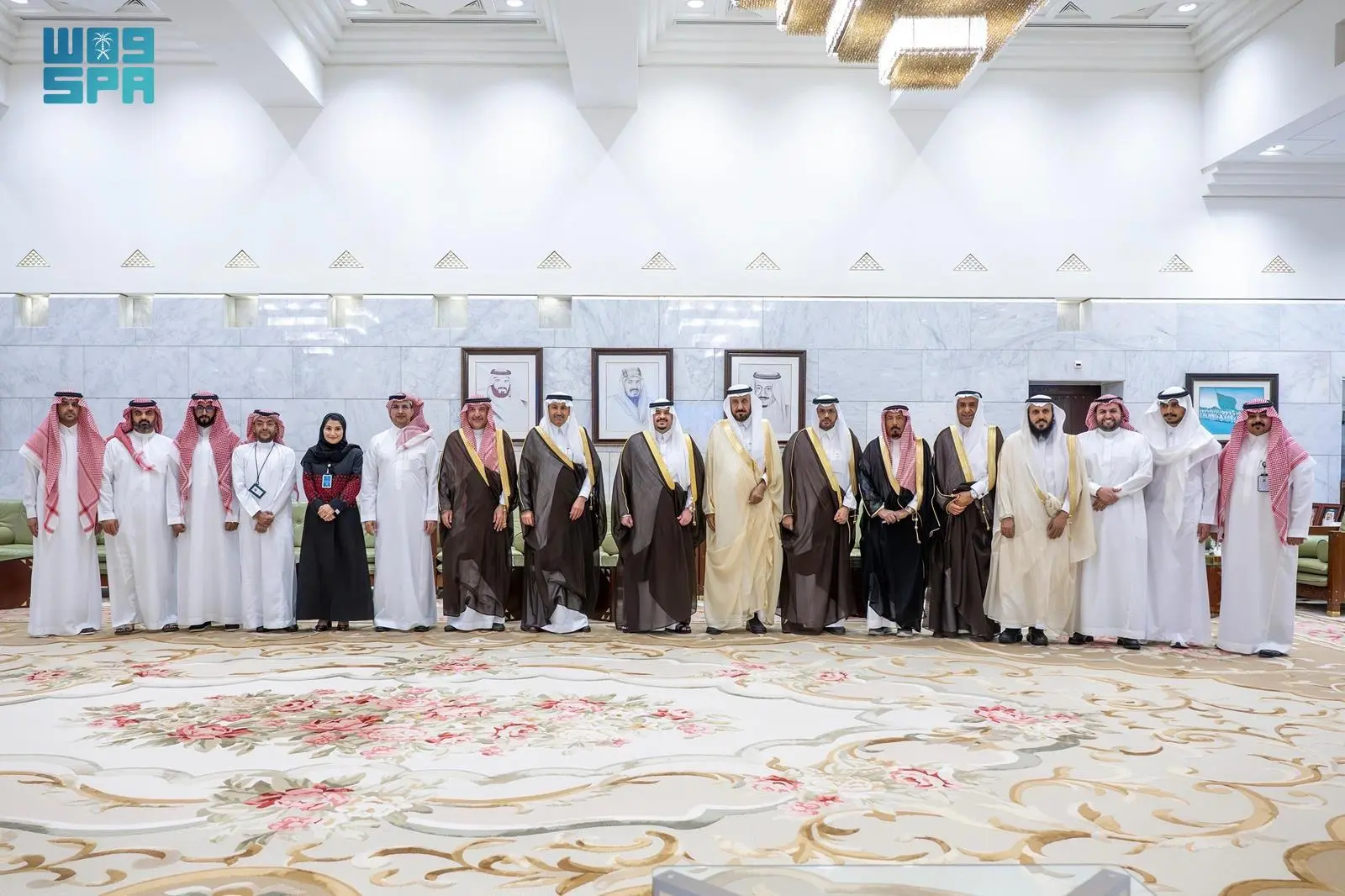 نائب أمير منطقة الرياض يشهد توقيع اتفاقية إنشاء وتشغيل محطة قطارات الركاب بمحافظة الزلفي